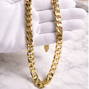 Cuban Chain Close Up