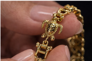Turtle bracelet on wrist