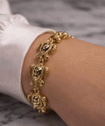 Turtle Charm Bracelet – Adjustable 7" to 7.5" (Gold Tone)
